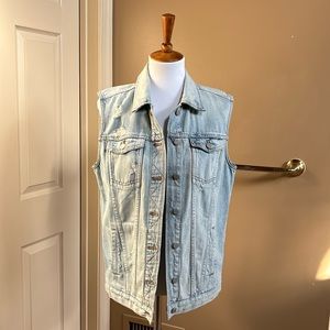 EUC Madewell Distressed Denim Vest